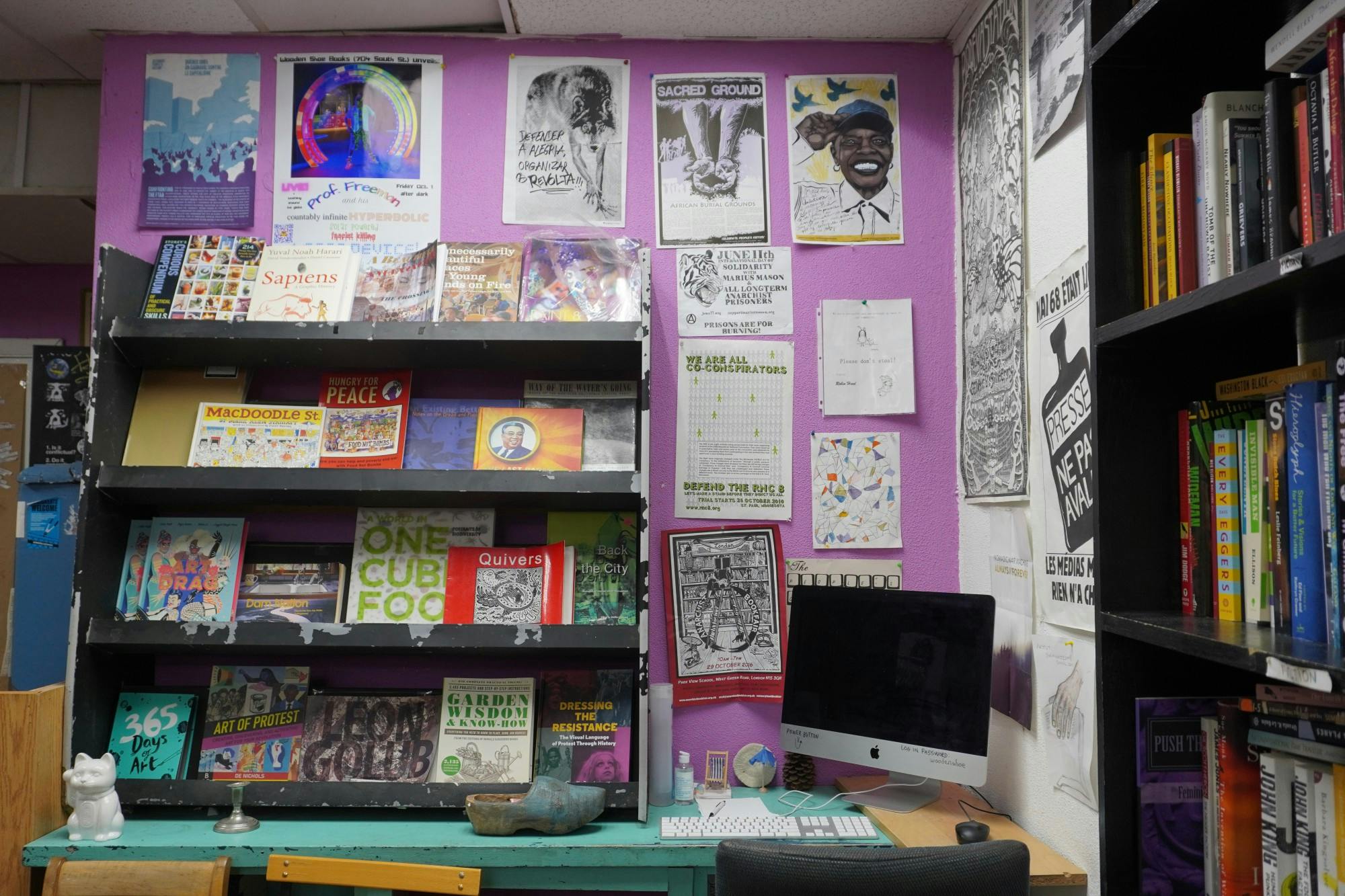 wooden shoe (andrew yang)-1.jpg