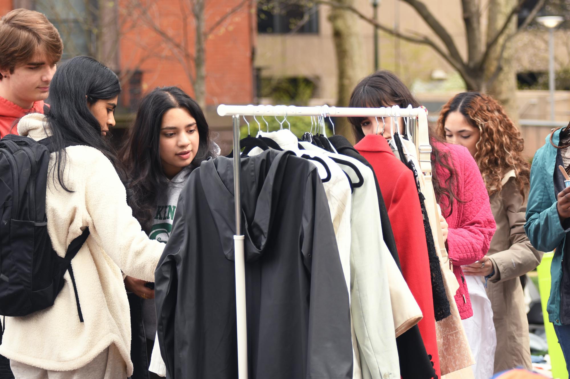 04-08-23 Spring Closet Sale_8 (Nathaniel Babitts)