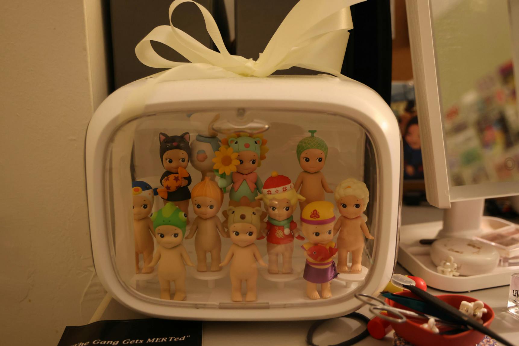 05-03-24 Dorm Room (Jean Park)