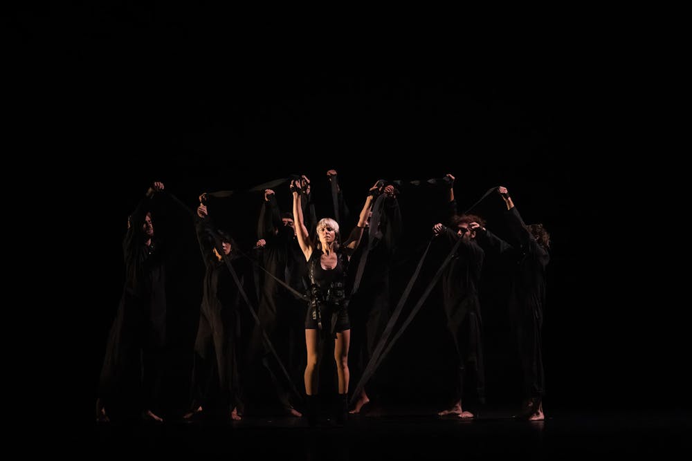 PLA02-Performance - By David Wong with Sophie Breton - Montréal Danse Danse.jpg