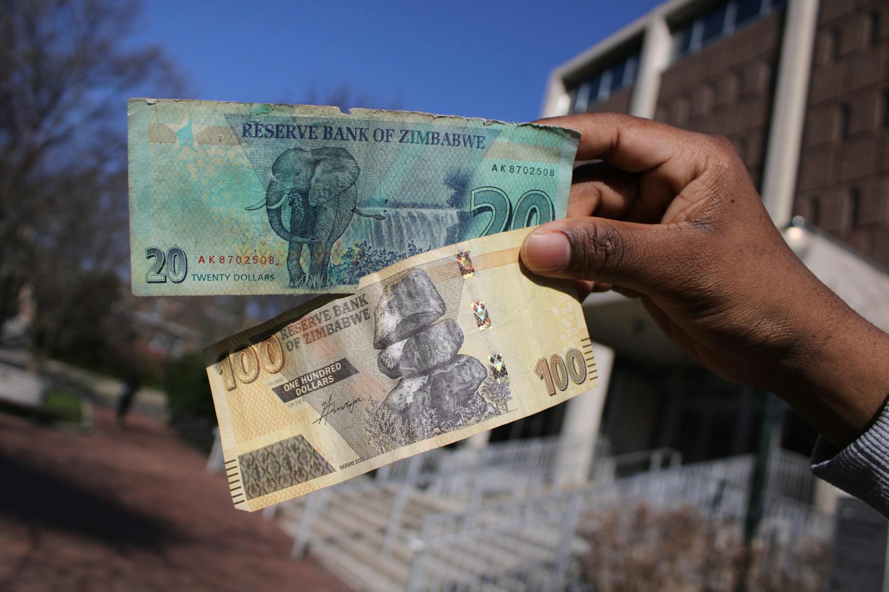 Bond Notes (Jean Park)