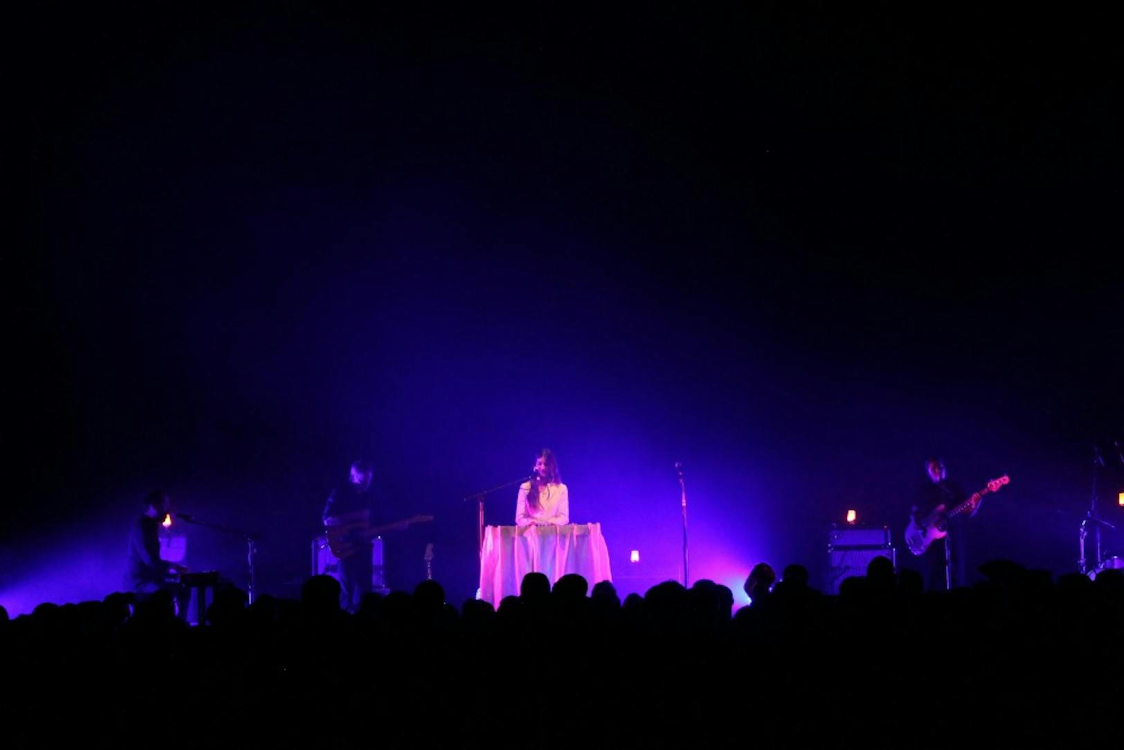 weyes-blood-met-noa-jett-1