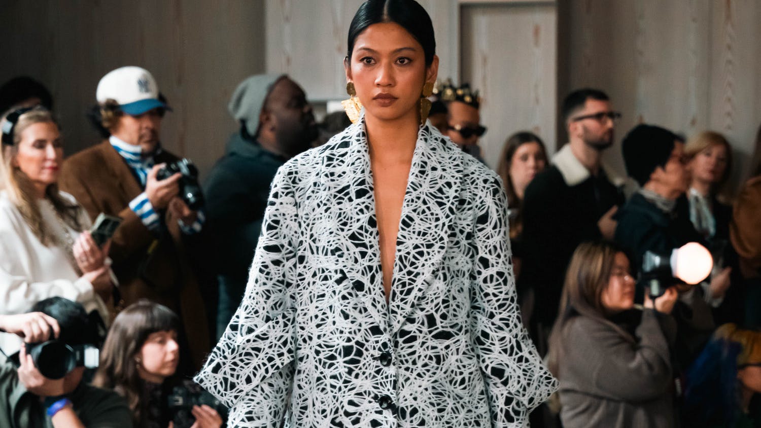 Veejay Floresca NYFW (Chenyao Liu)-3.jpg