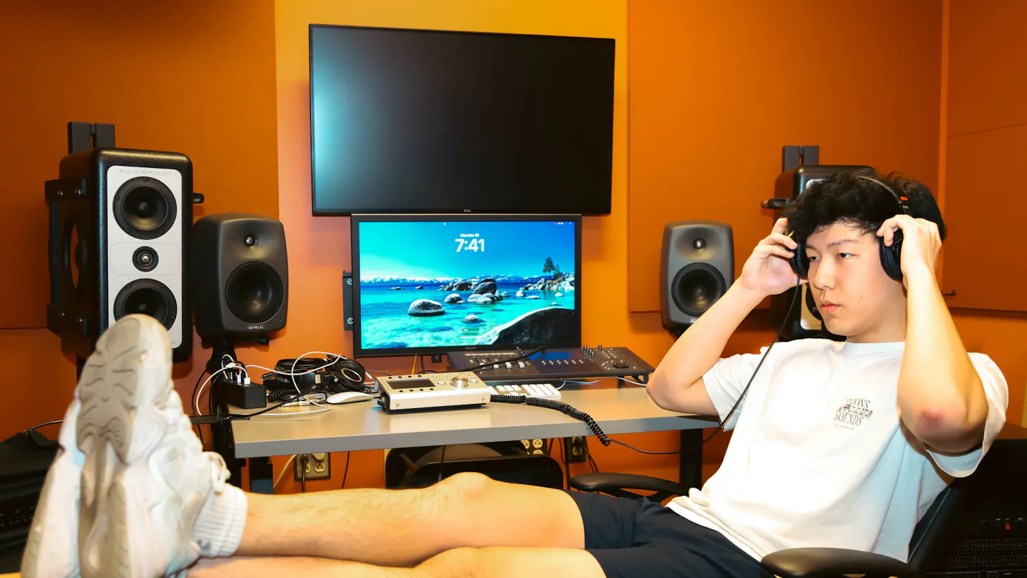 Student Music Prod (Connie Zhao)-1.jpg