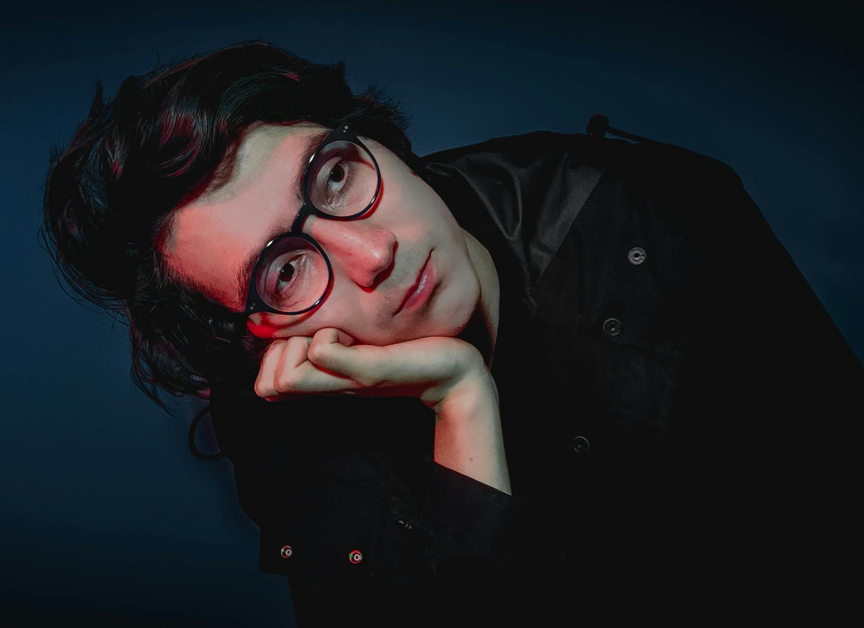 04-06-23 James Diaz Portrait #2 (Mariangela Quiroga Photography)