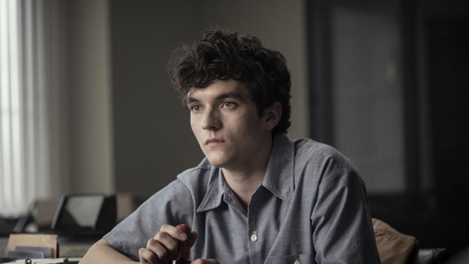 Fionn Whitehead Black Mirror: Bandersnatch Photo Credit Stuart Hendry:Netflix.jpg