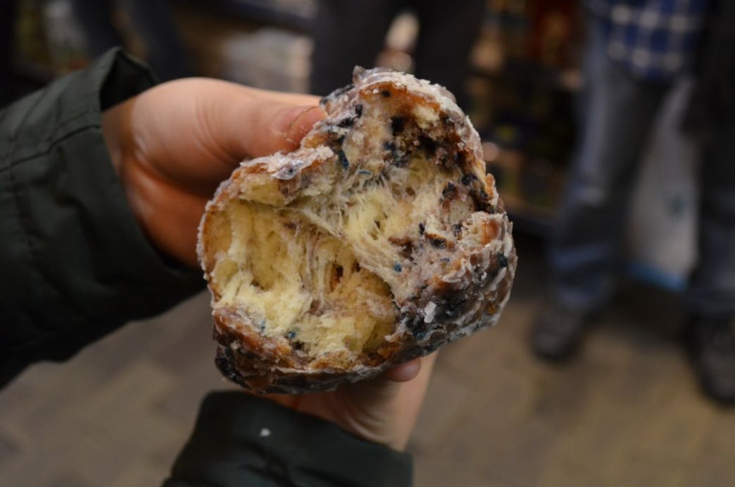 DINING_Donut tour beilor_s fritter_sophiazhu.JPG