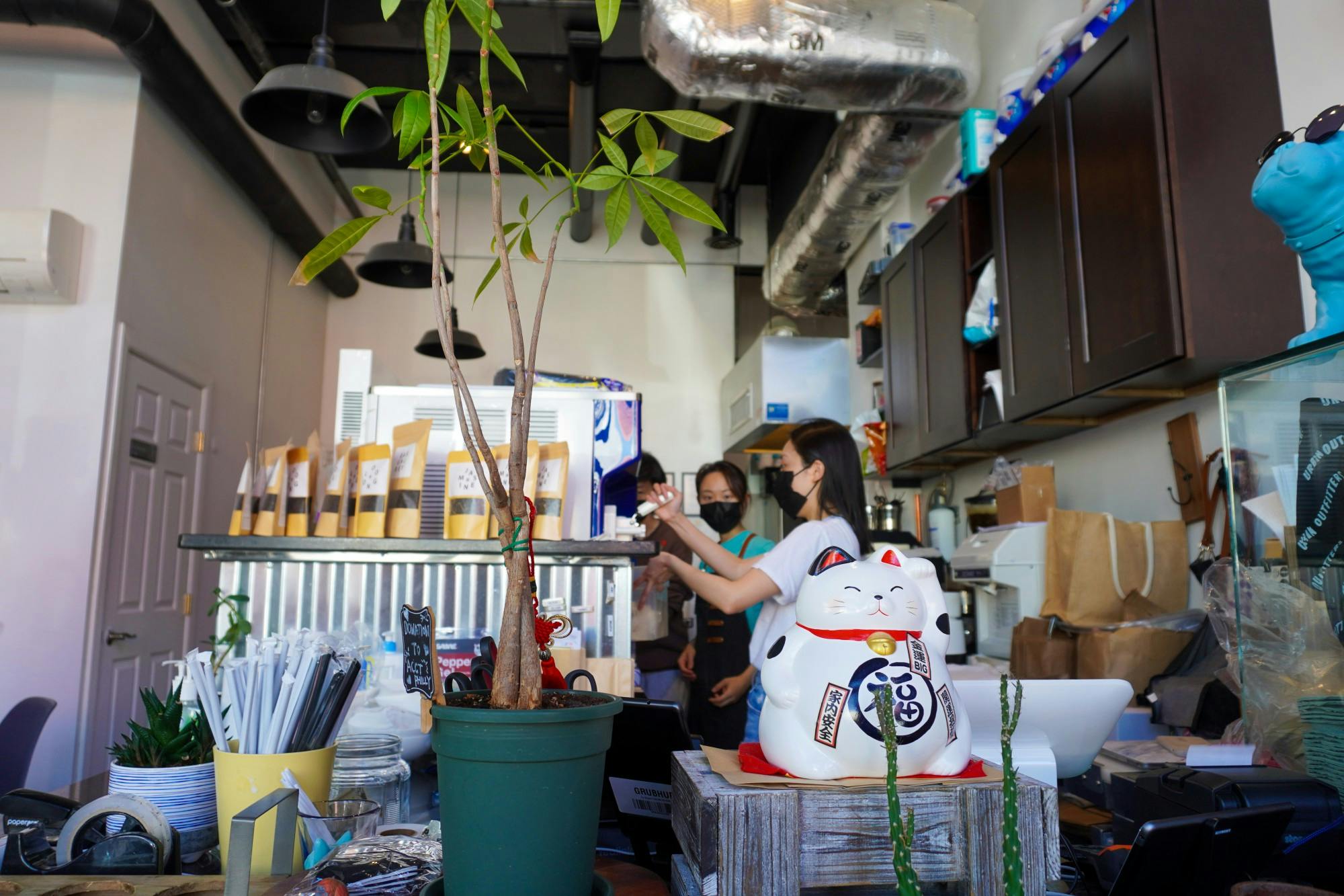 LULU Cafe (andrew yang)-2.jpg