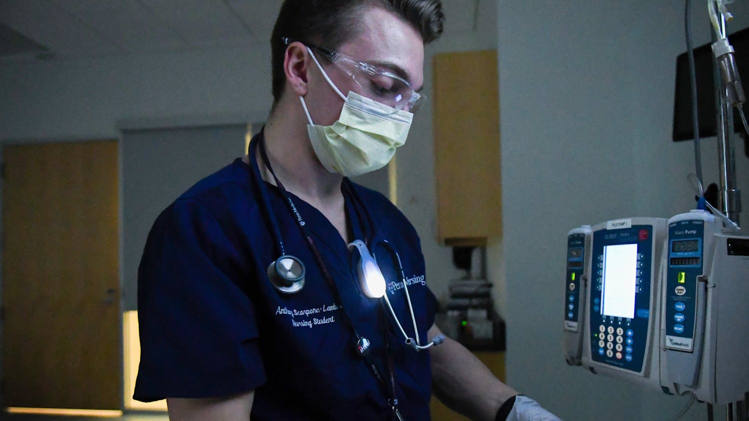 02-10-21 Penn Nursing Anthony Scarpone Lambert Nursing Lumify Care Healthcare Innovation Ivy Bag Check (1).jpg