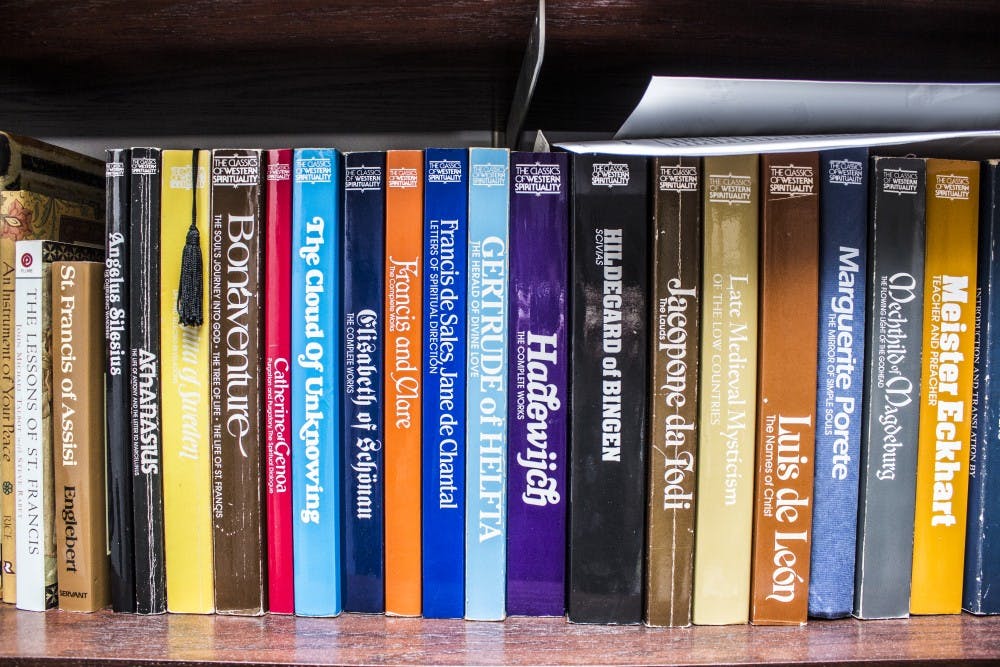 Chaz Howard Bookshelf 