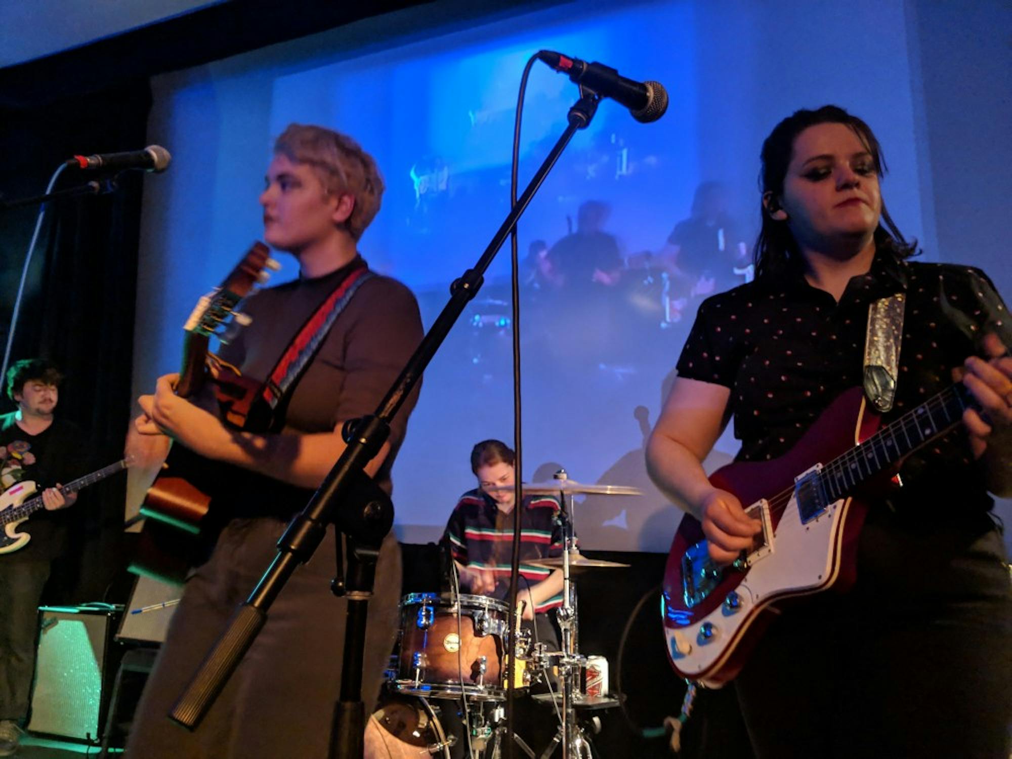 adult-mom-philamoca-2