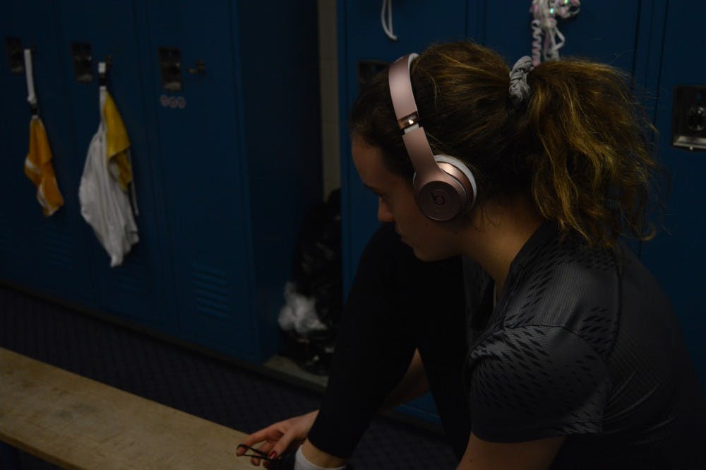 EMMA BOEY_ATHLETEMUSIC.JPG