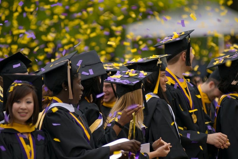 ​Embarrassing: The Entire Graduating Class Showed up in the Same Outfit