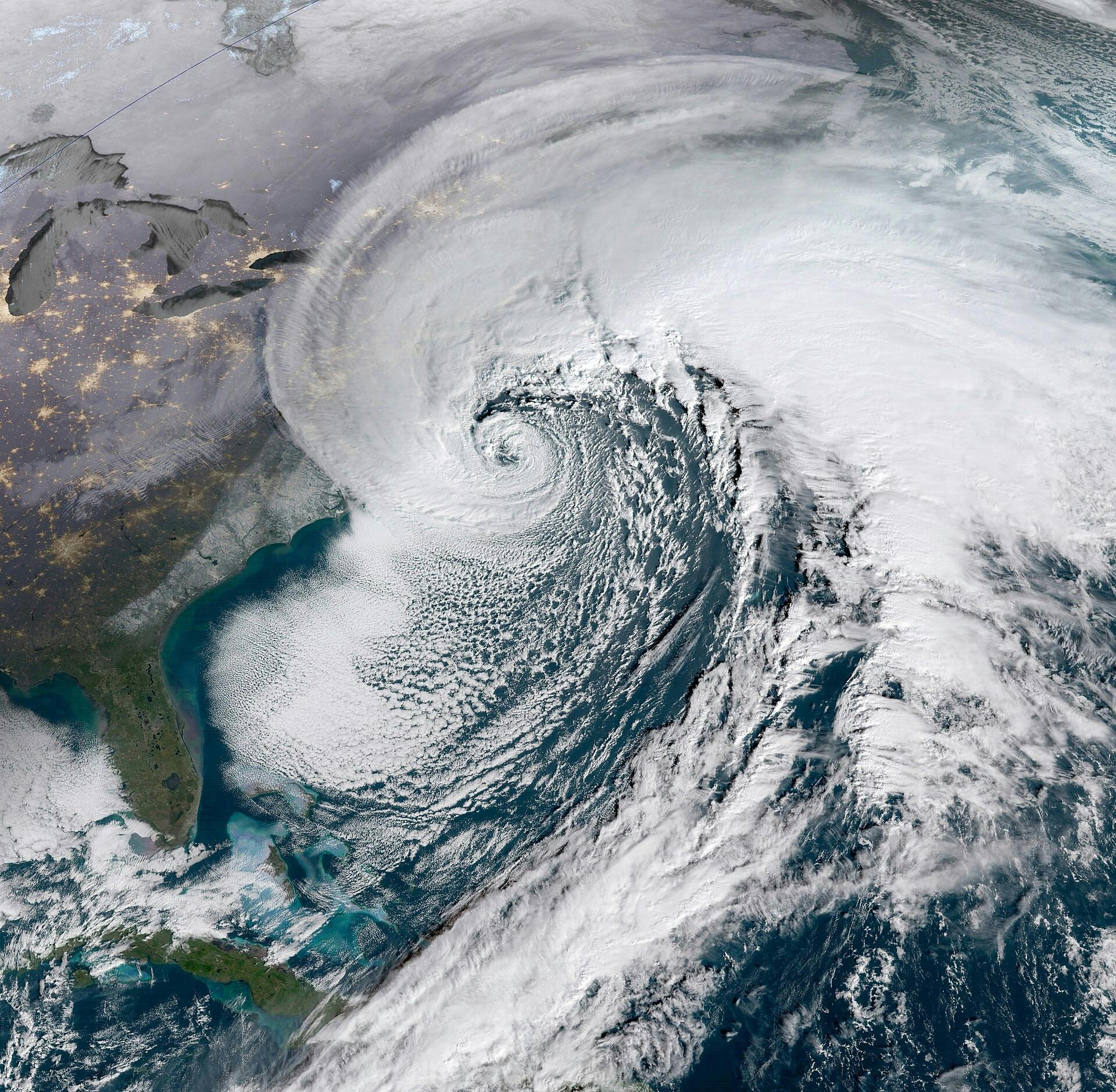 Early_January_2018_Nor'easter_2018-01-04_1345Z.jpg