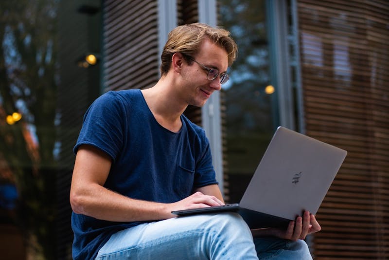 Subtle Flex: Junior Switches Between 13 Different Desktops During Group Study Session