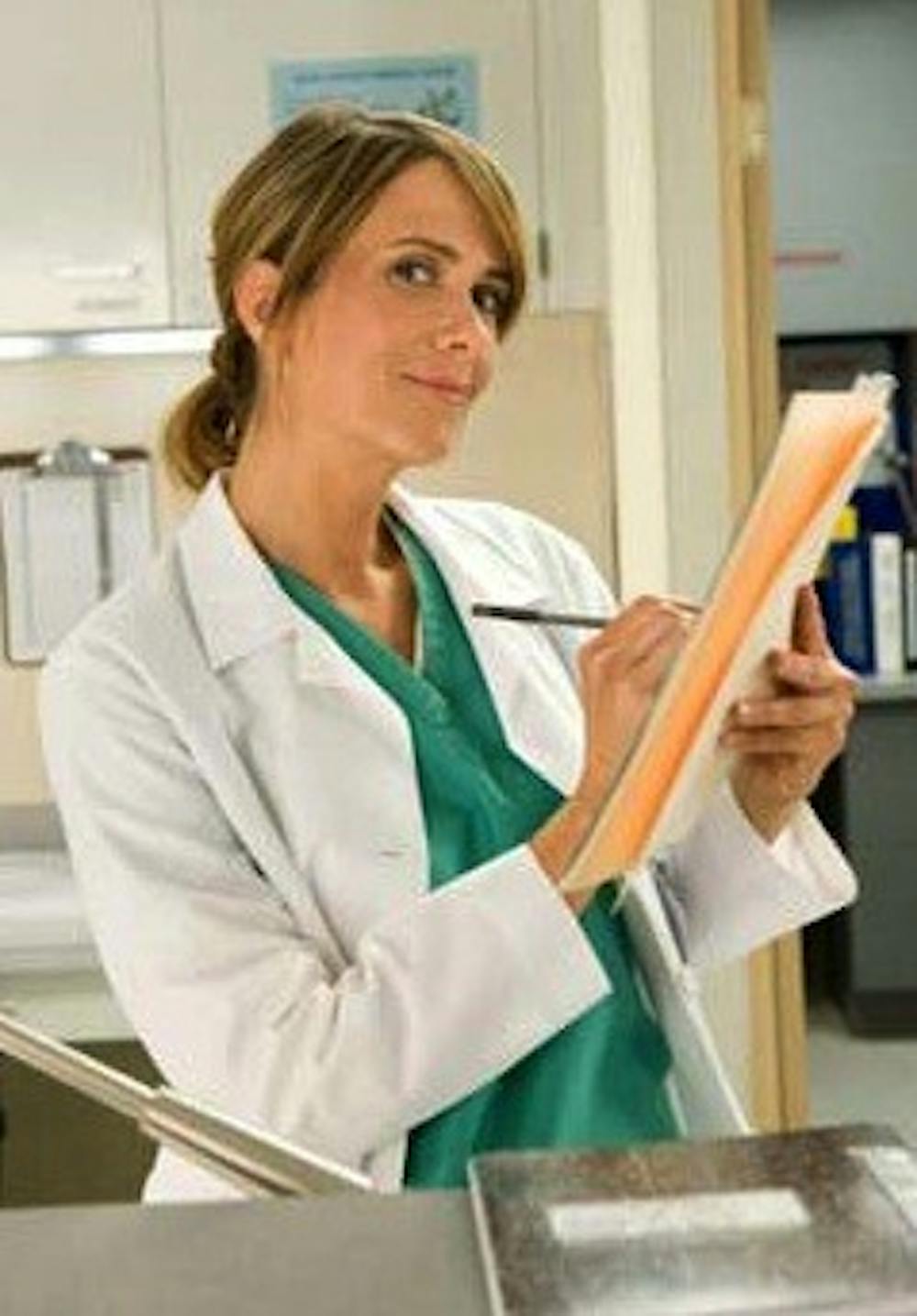 Kristen-Wiig-Nursing