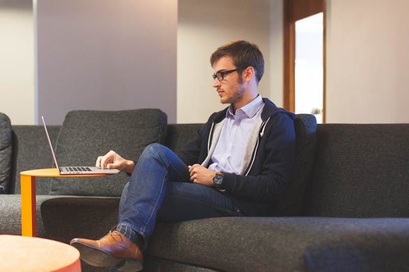 Study Shows Boyfriend Really Good at Using Computers 