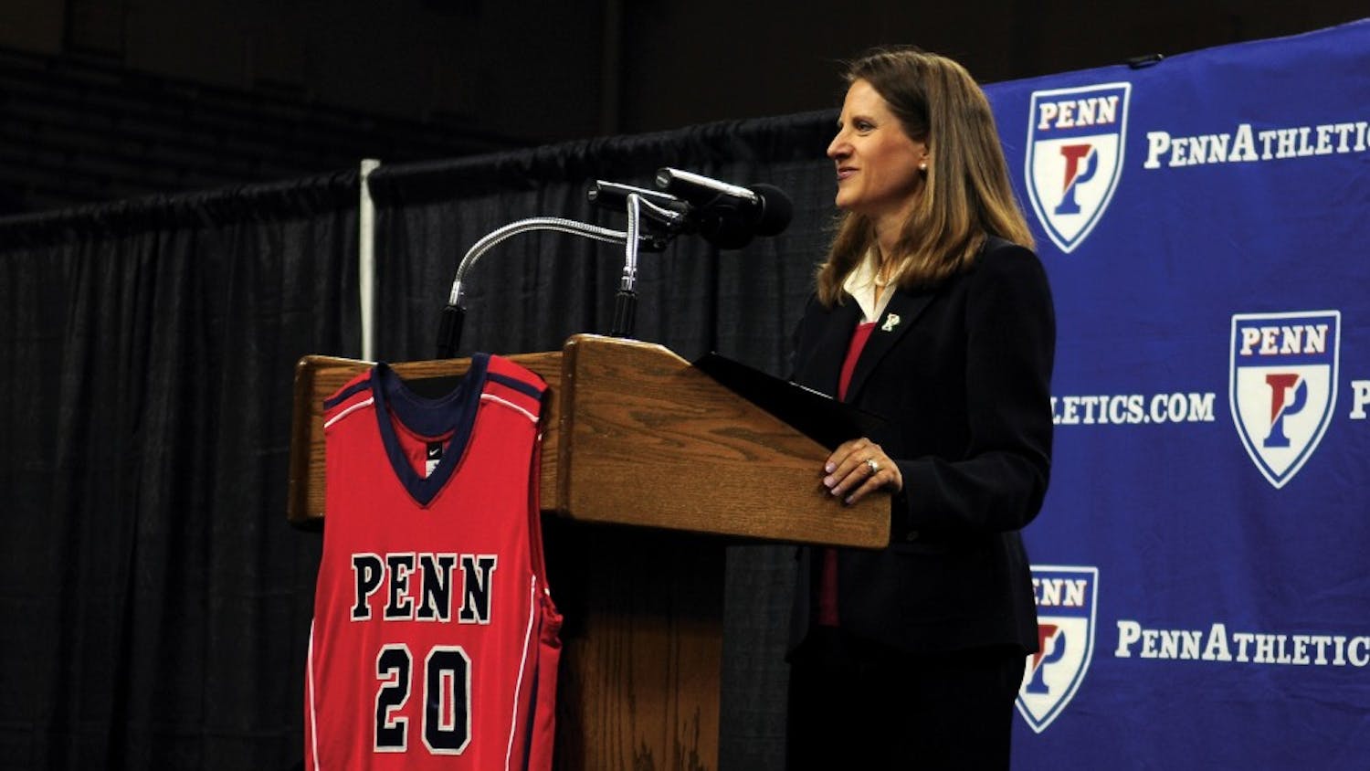 Steve Donahue hired as mens basketball coach