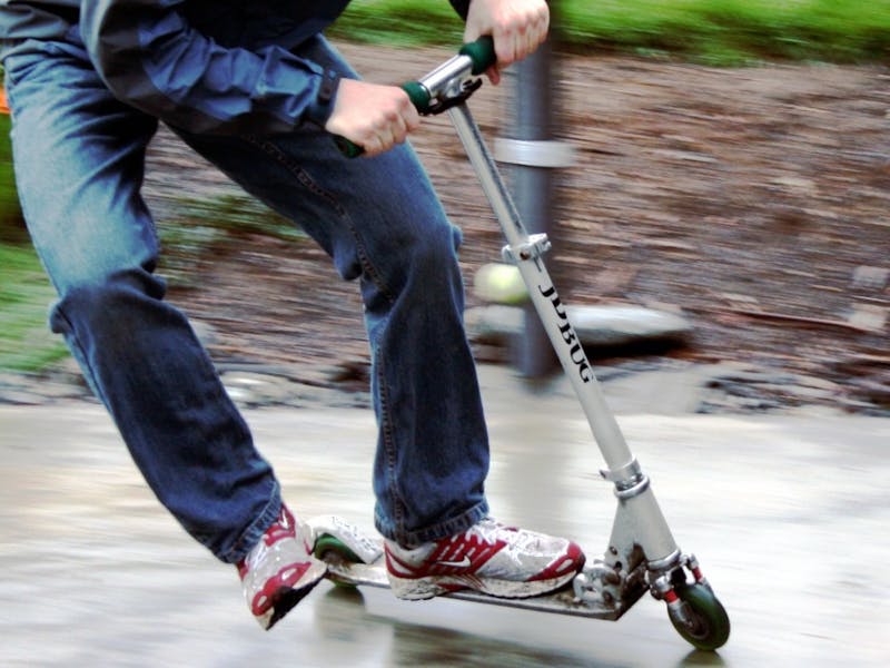 Smart: This Guy Saves Seconds per Day by Riding a Scooter