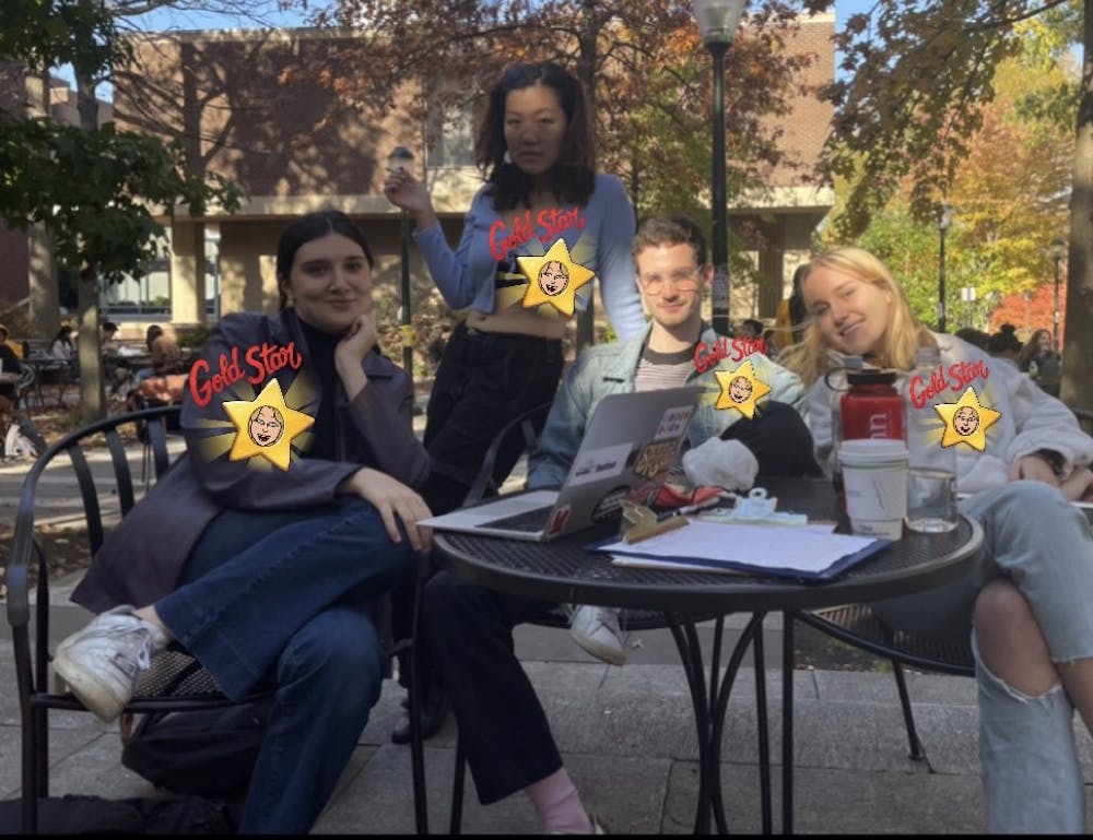 OP-ED: They Should Replace Green Passes With the Gold Star Sticker System From Preschool