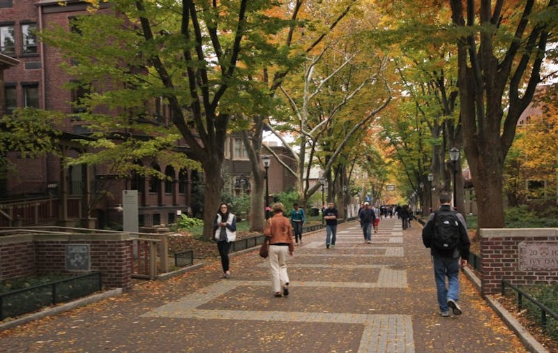 Amazing! Sophomore Managed to Run Through Every Embarrassing Moment in Her Life on Walk to 9 AM Spanish Class