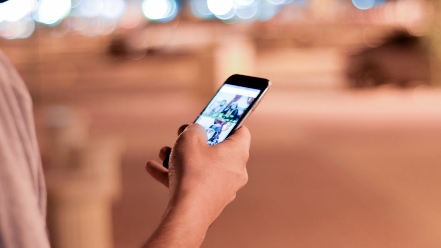 Photo by Ahmed Aqtai / CC0