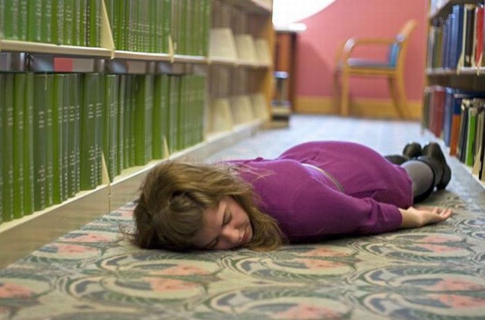 Sleeping-in-Library