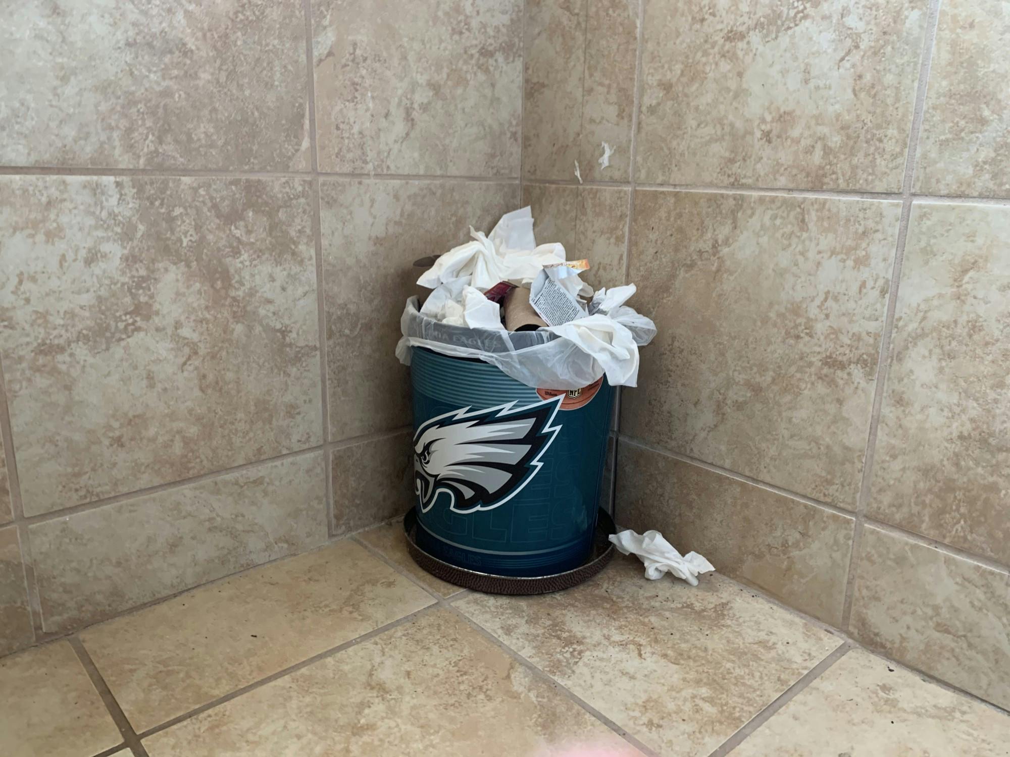 bathroom trash can liners