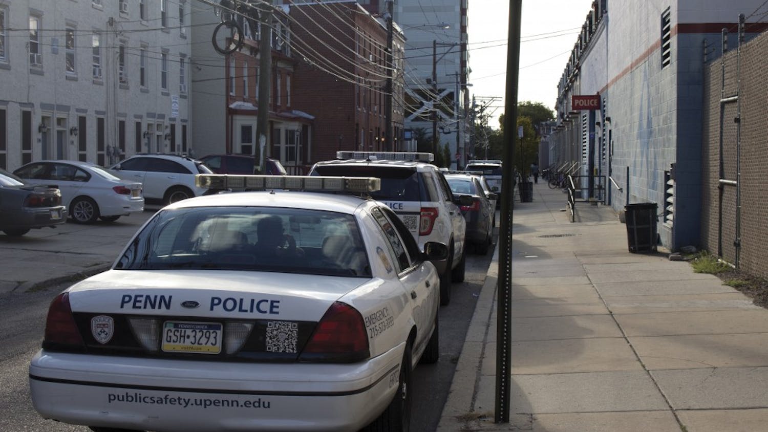 Sam Holland | Left Handed Photo Editor