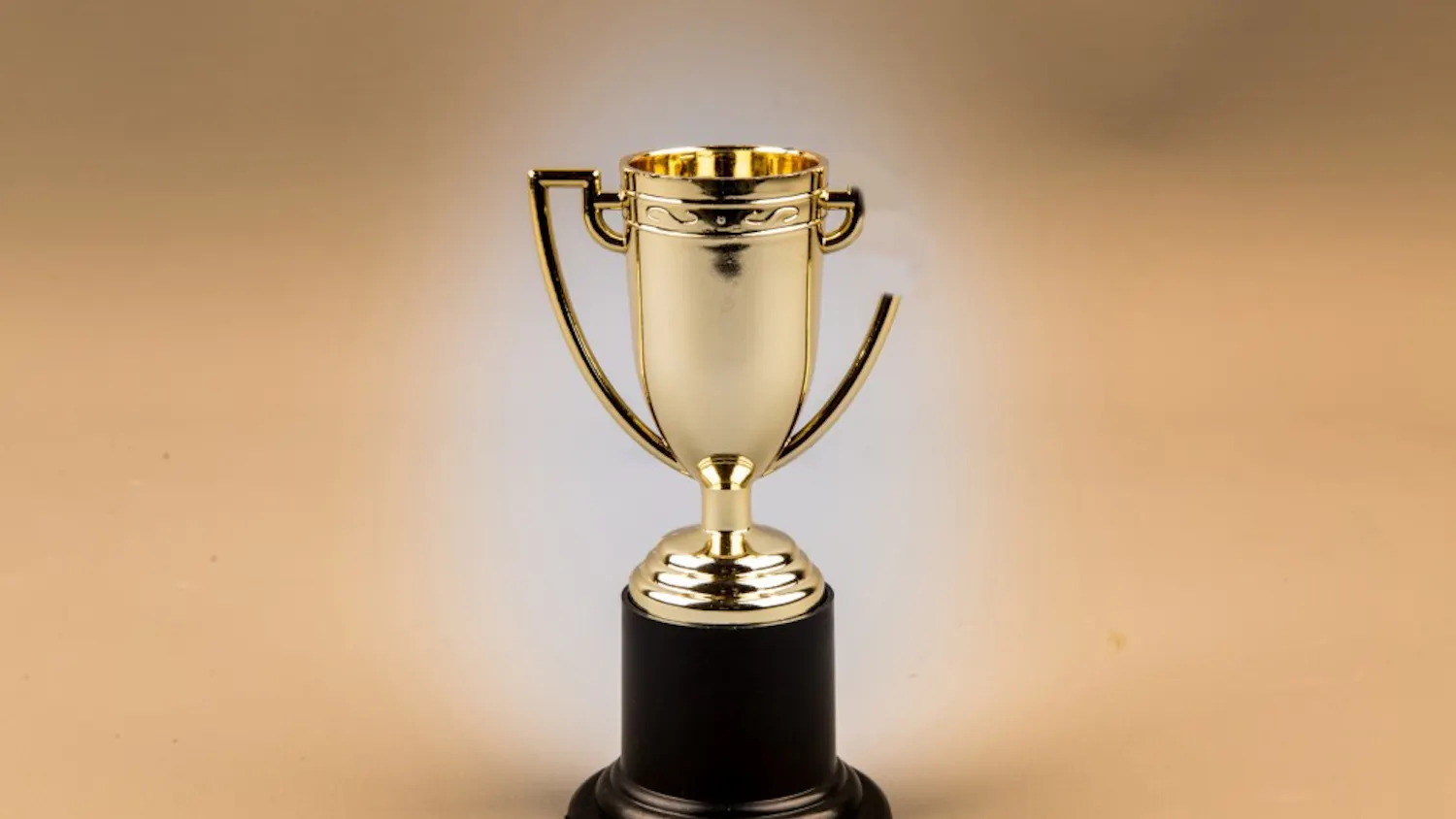 Photo by George Hodan / CC0 (with edits)