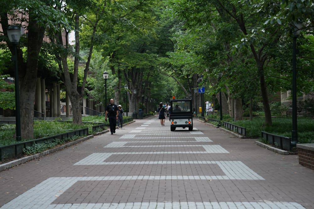 07-10-26 Campus Shots (Catherine Fan)