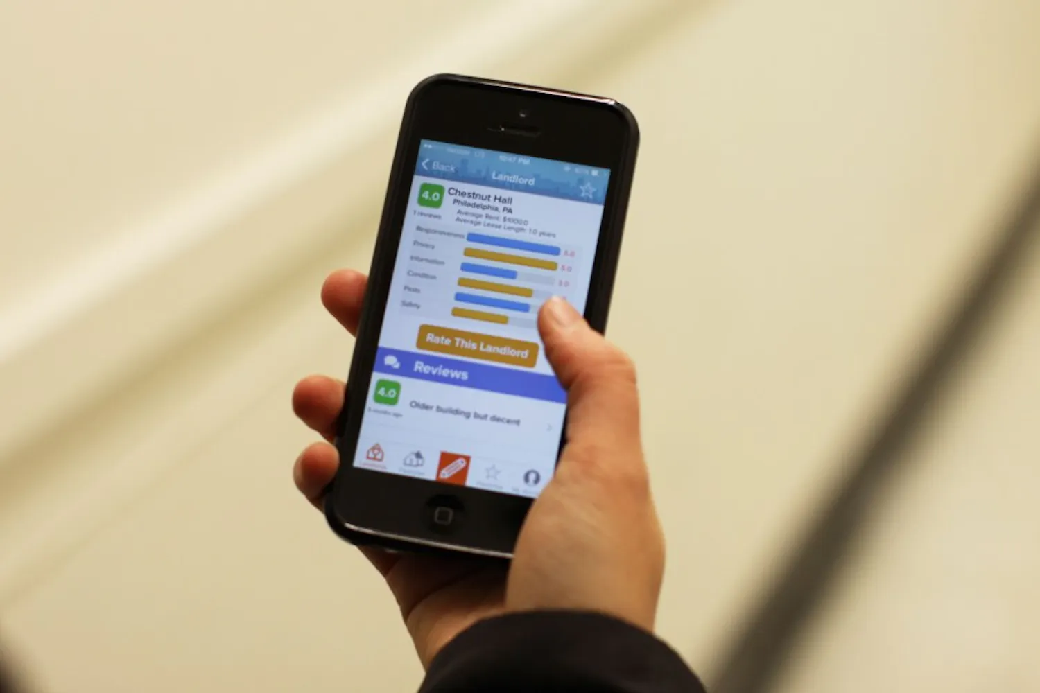 A recent Temple grad has created an app that would allow renters to rate their landlords.