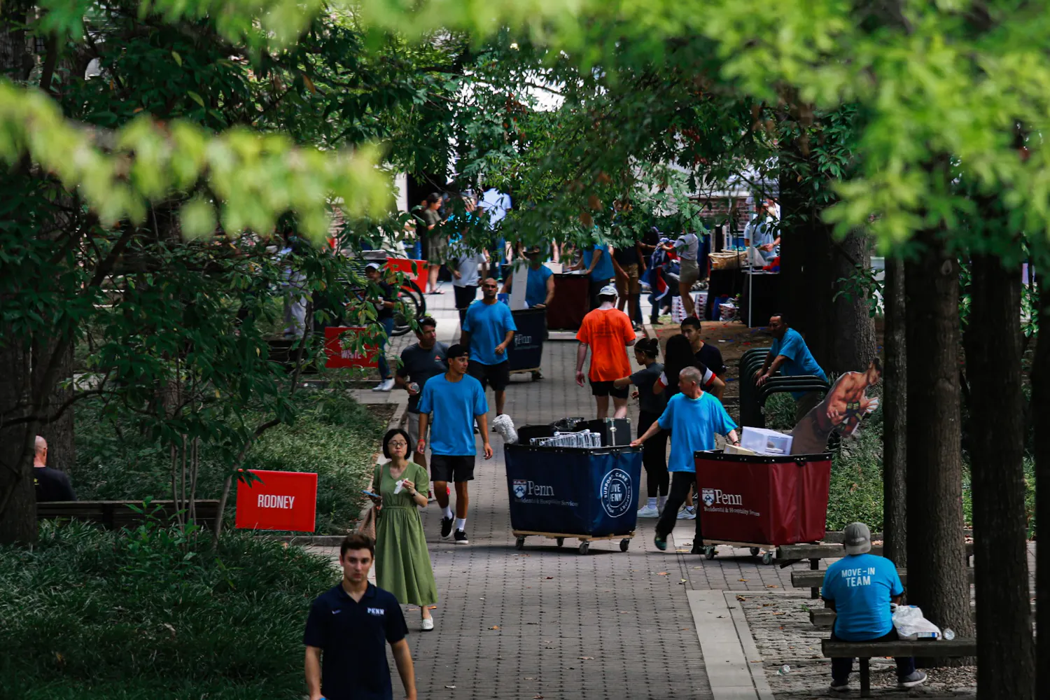 08-23-22 new student move in (Jesse Zhang)-2.jpg