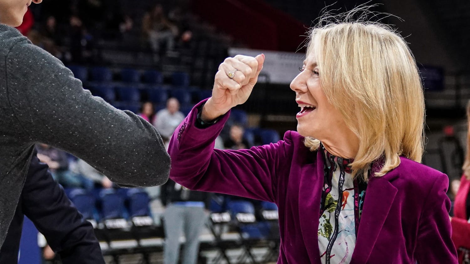 Amy Gutmann Coronavirus COVID-10 Elbow Bump Kuba Mijakowski.jpg