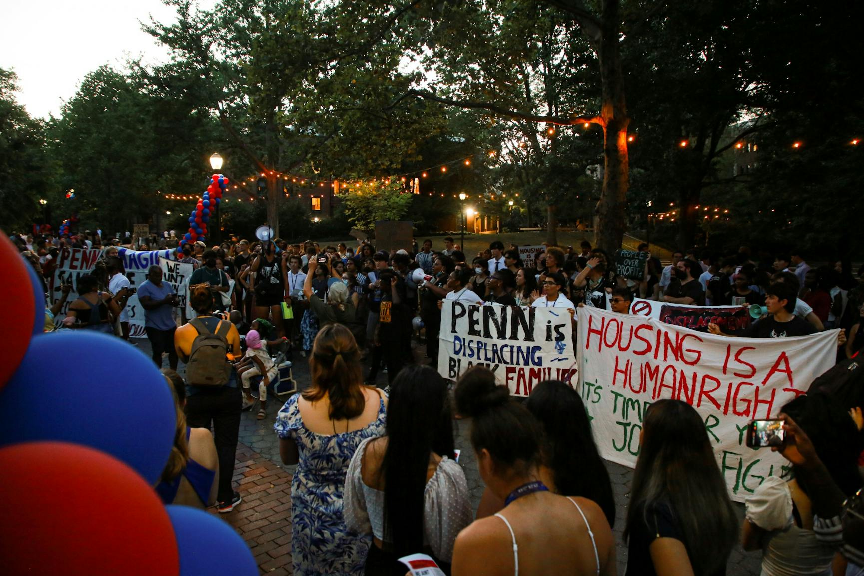08-29-22 convocation save the uc townhomes protest liz magill (Jesse Zhang)-12.jpg