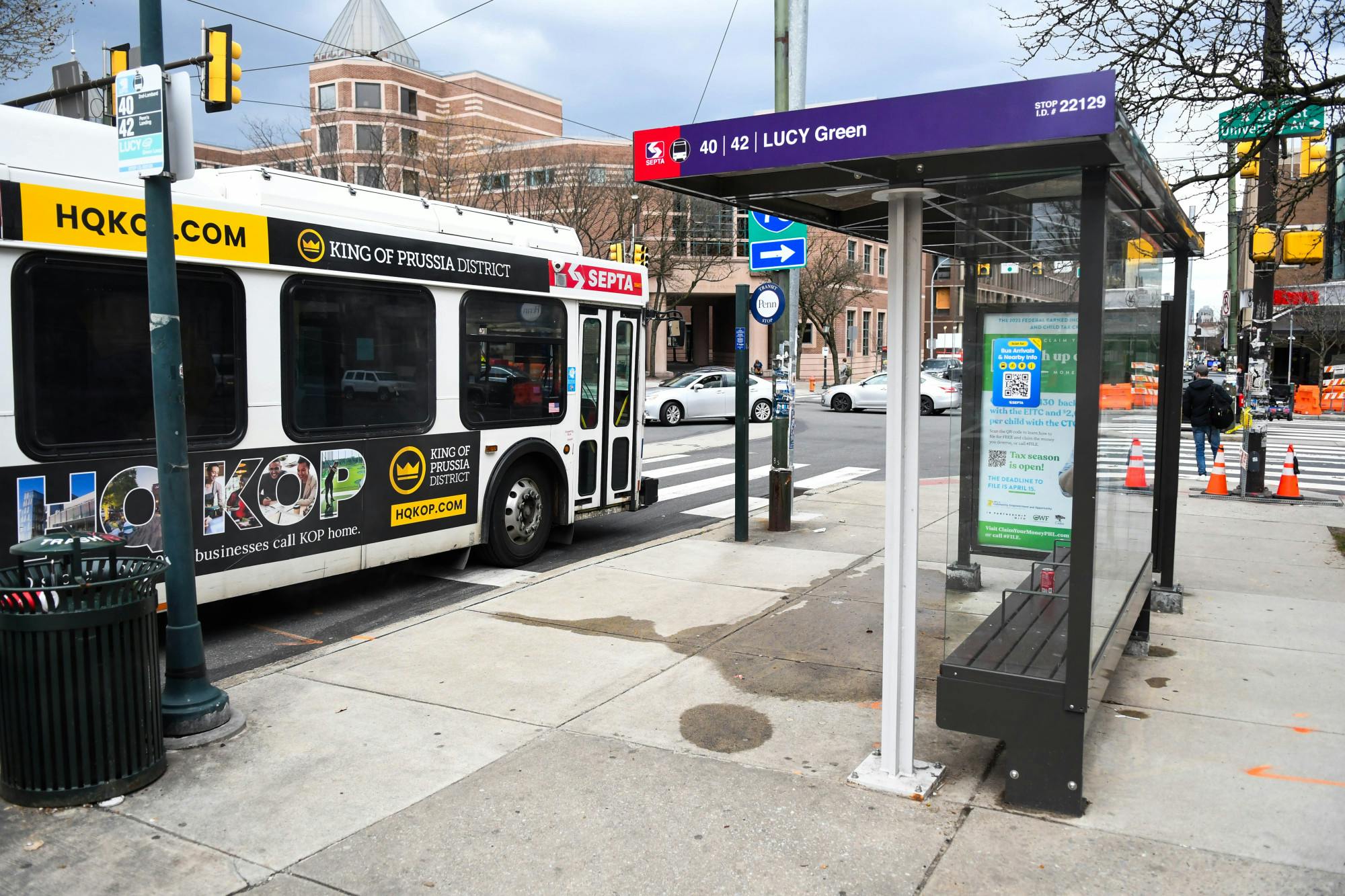 04-04-24 Septa Bus Stop (Aymeric Marcantetti).jpg