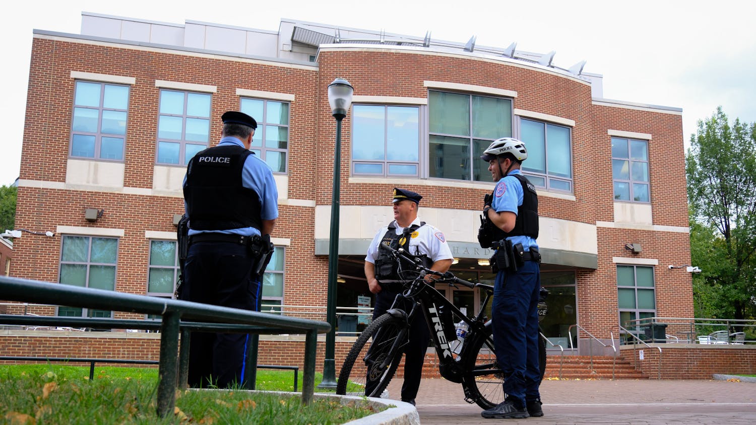 09-22-23 Hillel Security (Abhiram Juvvadi).jpg