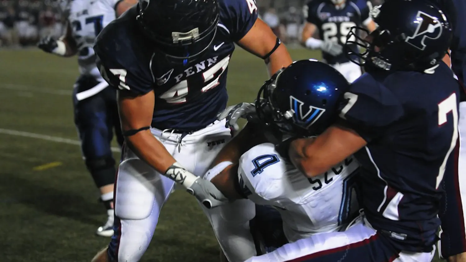 Quakers seek to seize Szczur