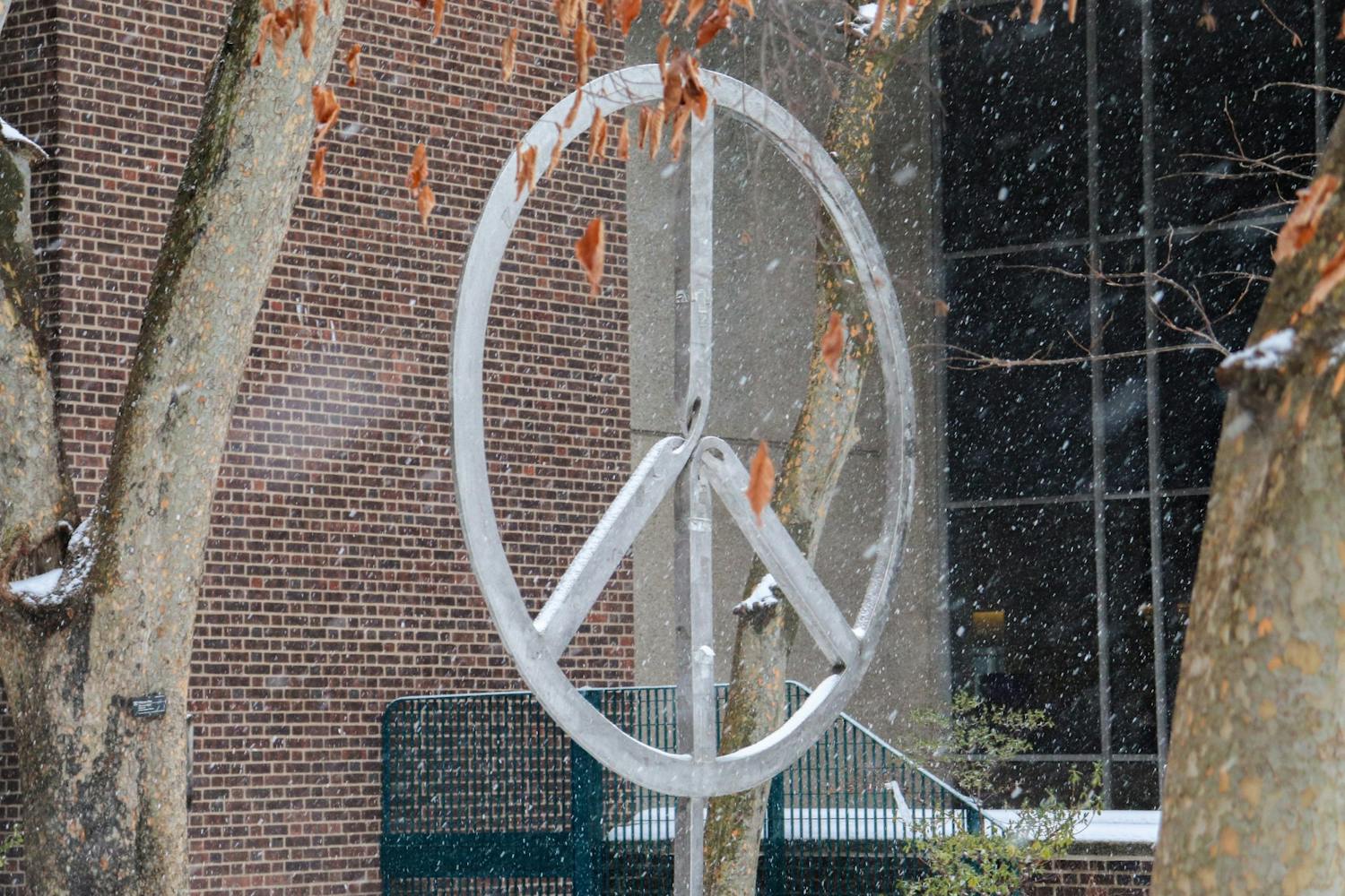 Photo Essay Statues Spring 2021 Peace Sign