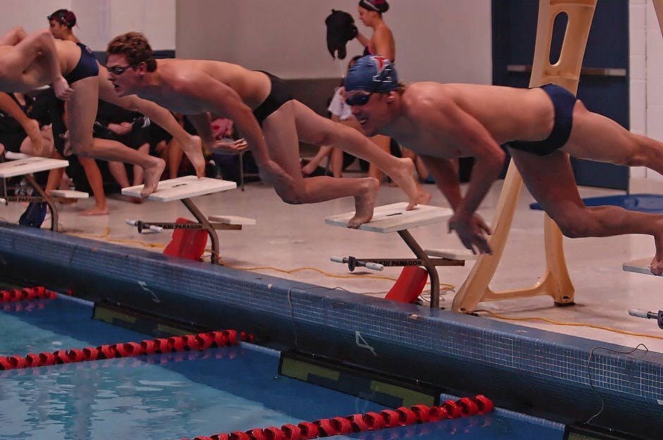 Quakers RSVP with first-place sweep at Kenyon Invite