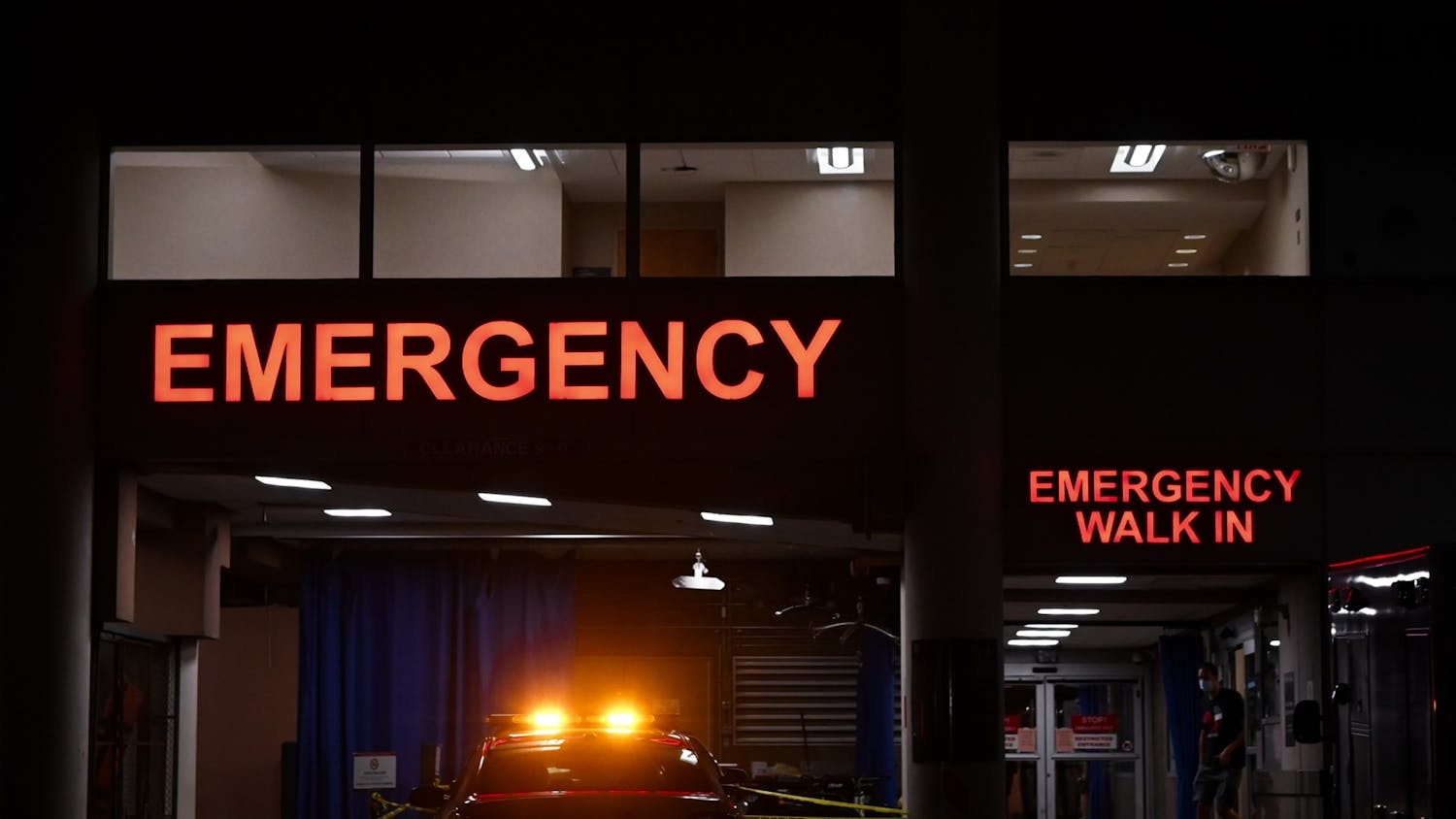 03-30-21 Hospoital of University of Pennsylvania emergency room night (Kylie Cooper).jpg
