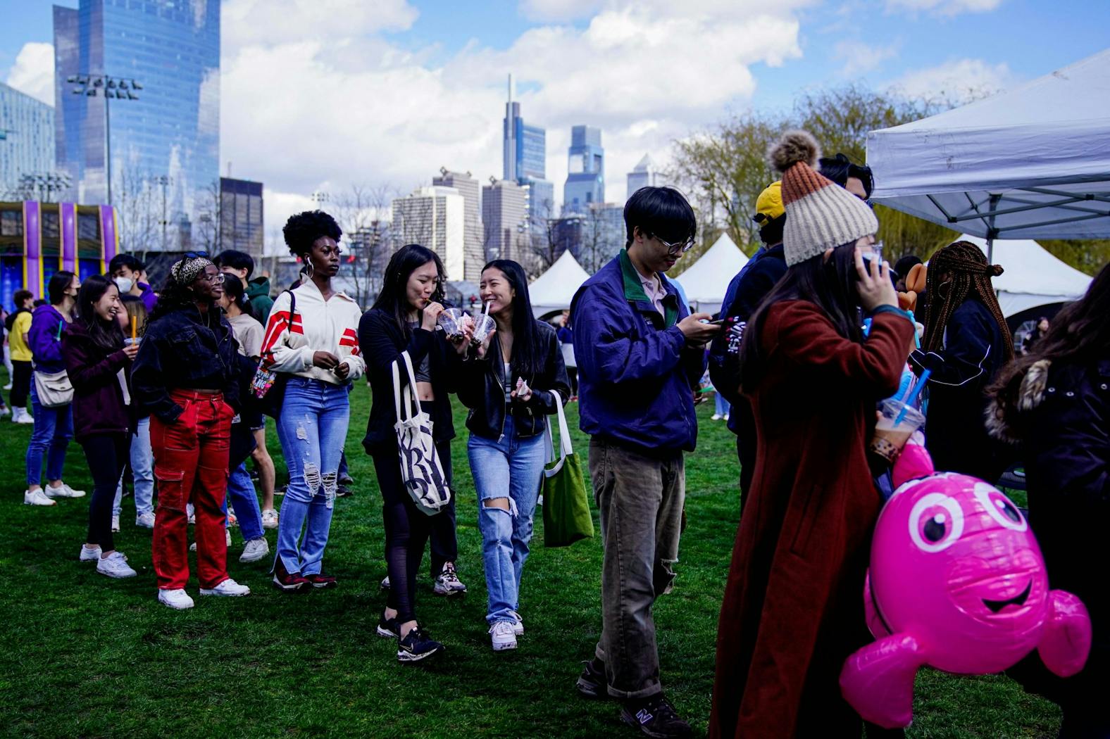 05 Carnival Lines (Sukhmani Kaur).jpg