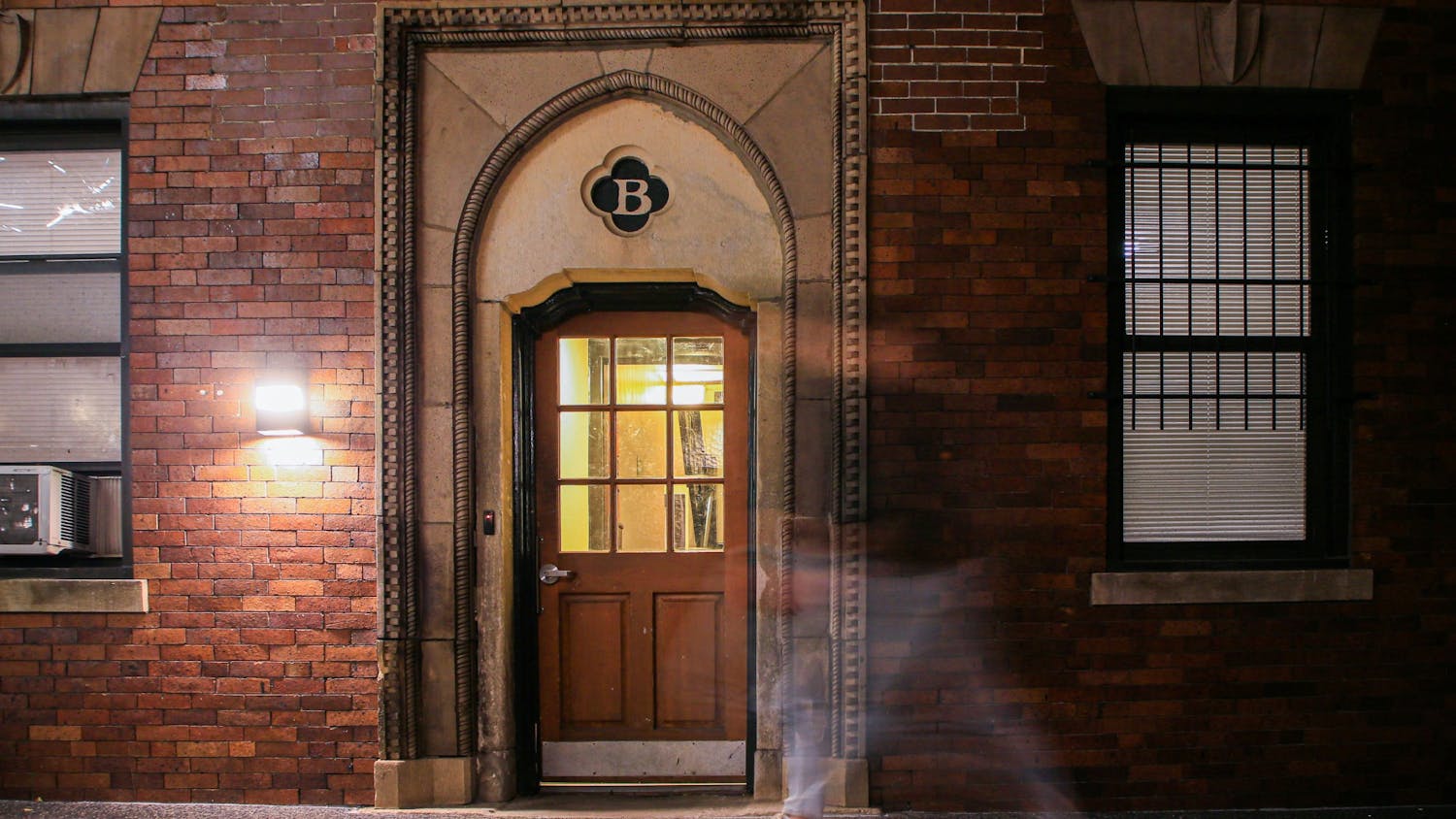 10-11-22 Hamilton Court (Jesse Zhang)-02.jpg.jpg