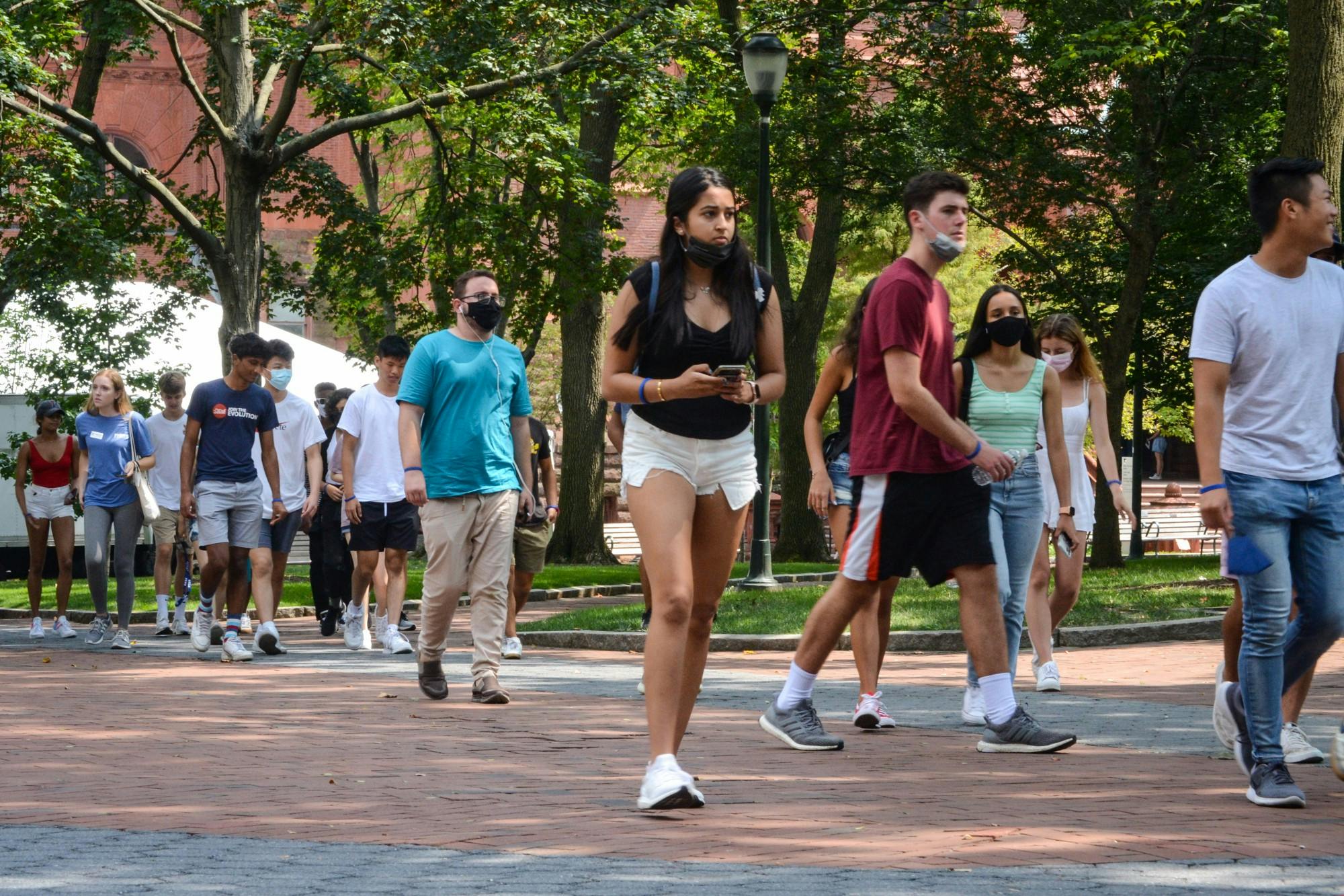 08-26-21 COVID-19 Masks Students Locust Walk Summer Campus (Nicholas Fernandez).JPG