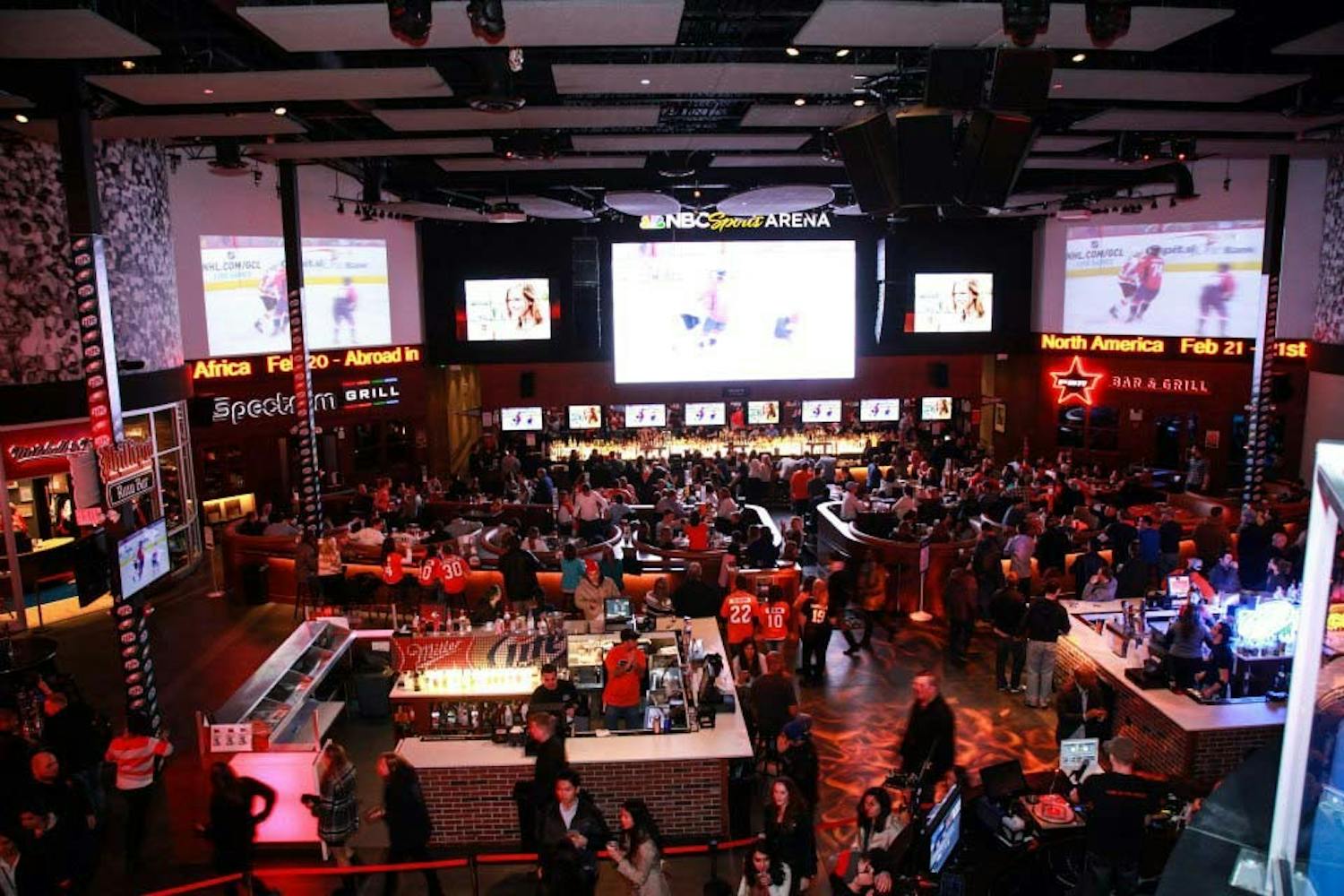 Seniors gathered on the first day of February at Xfinity Live for the kick-off event. Feb Club celebrates the seniors’ last full month together.