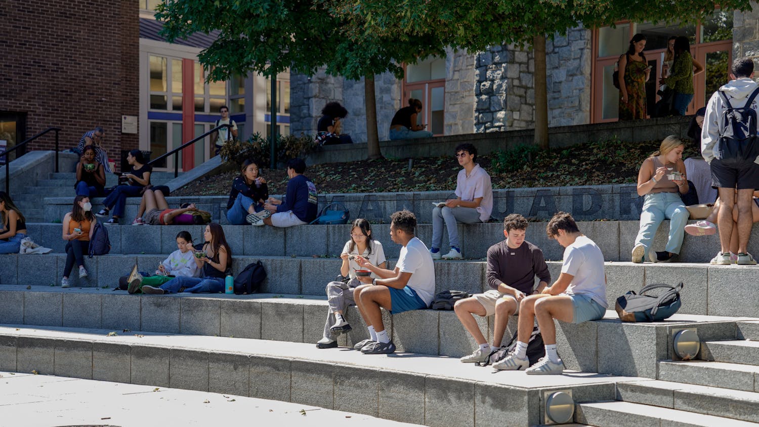 09-14-22 Campus (Ana Glassman).jpg