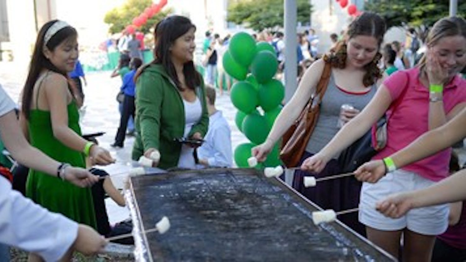 With big shoes to fill, seniors start giving