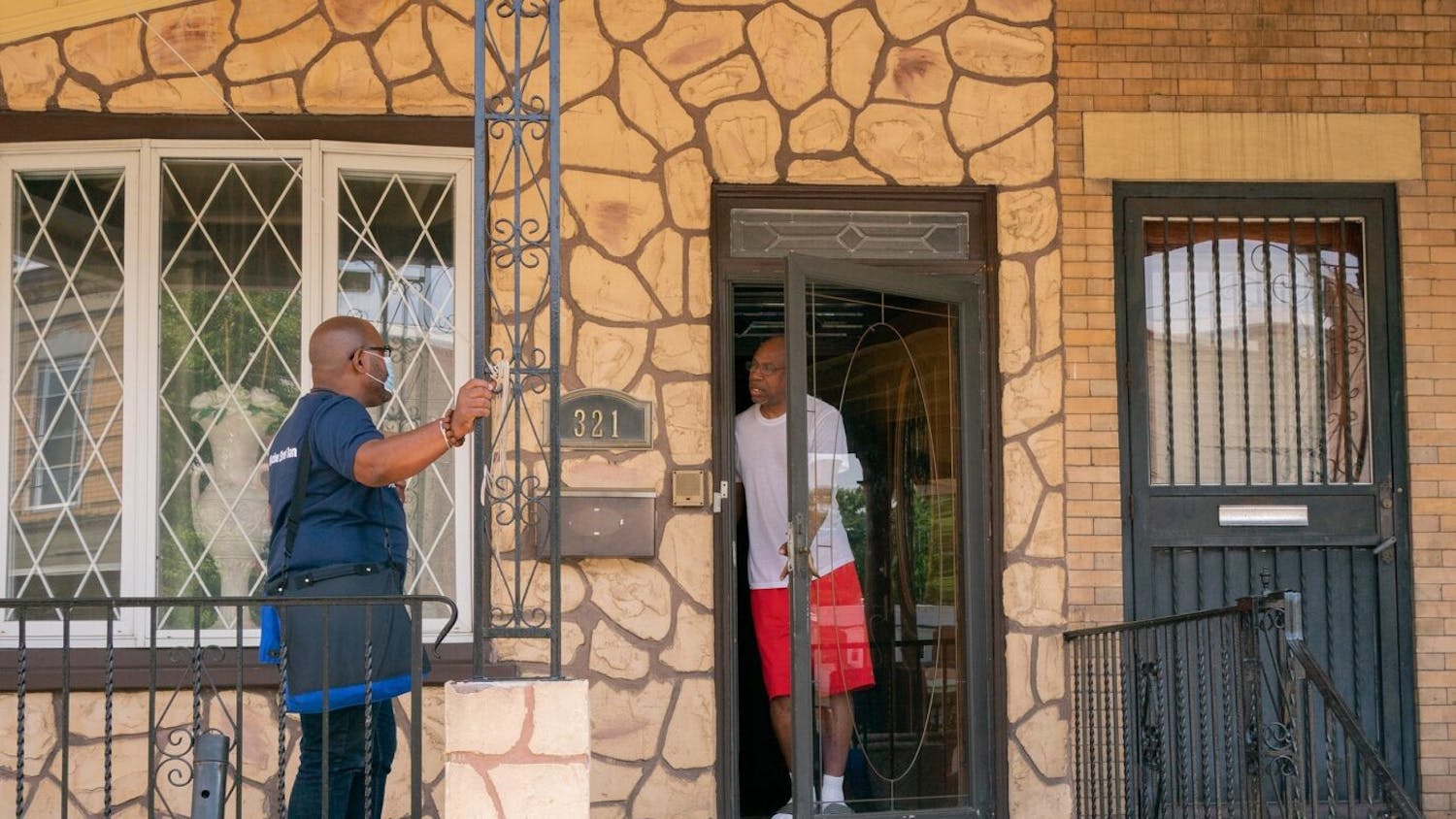 vaccine street team (Penn Medicine).jpg