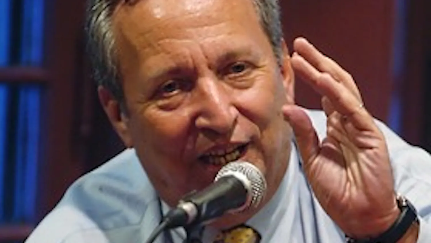Larry Summers talks economics in Irvine