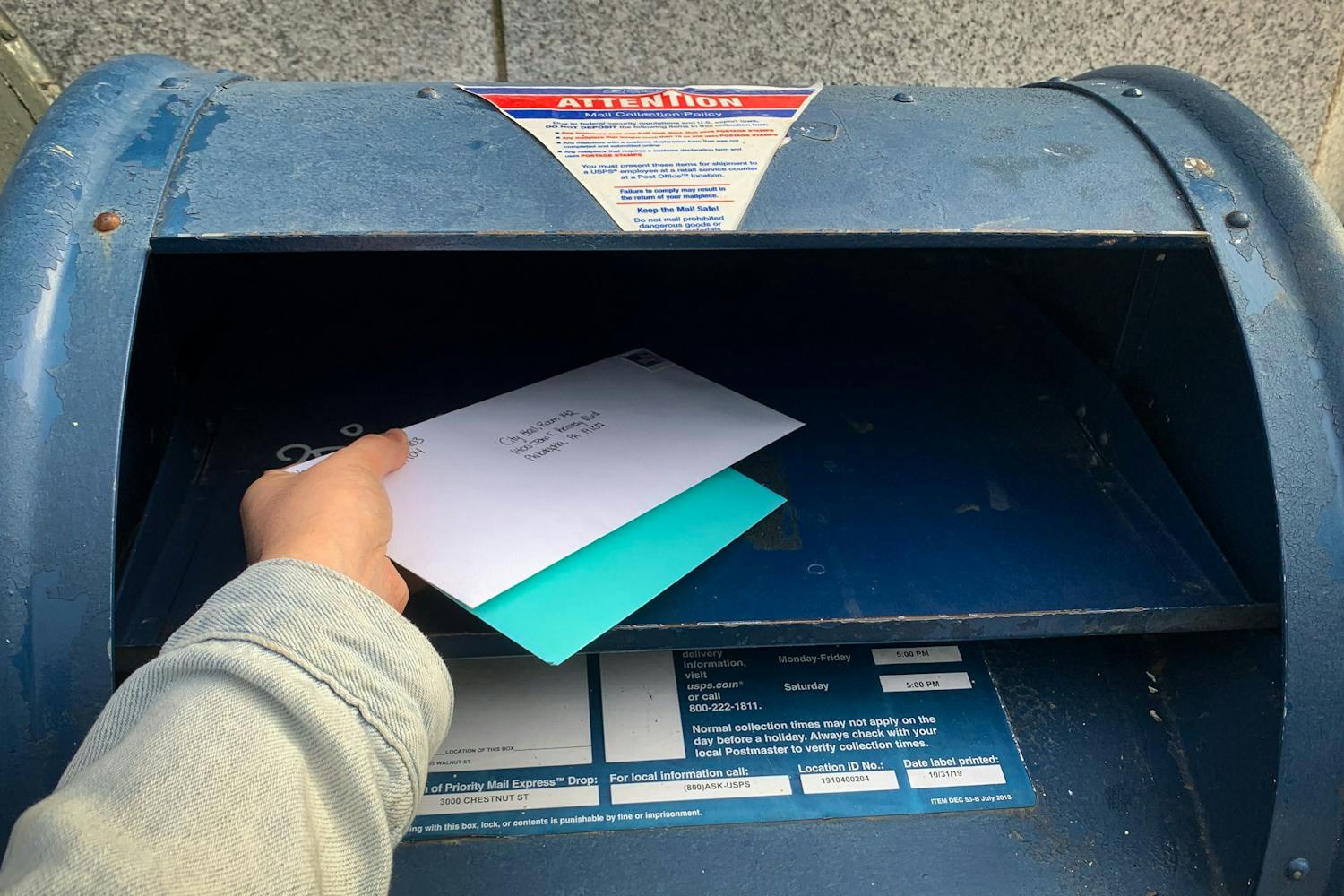 Mail-In Ballot Absentee Voting Vote Election Mailbox.jpg
